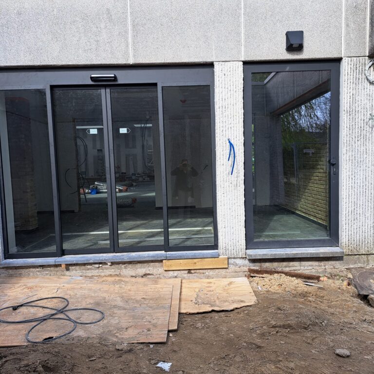Vernieuwde inkom